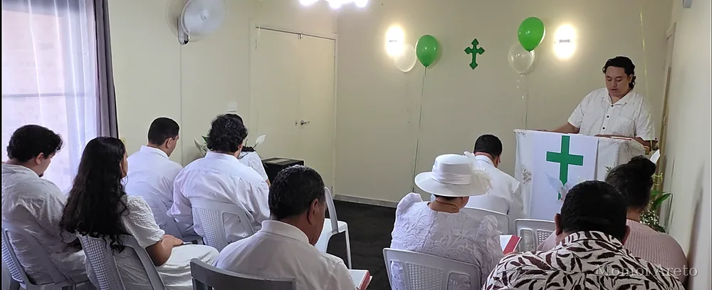 Families together on White Sunday, picture 2 of 14